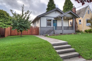 Featured image for “Greenlake House”